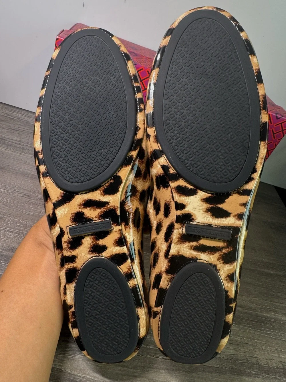 Tory Burch Patent Leather Leopard Print Travel Ballet Flats Sz 9 RARE $258